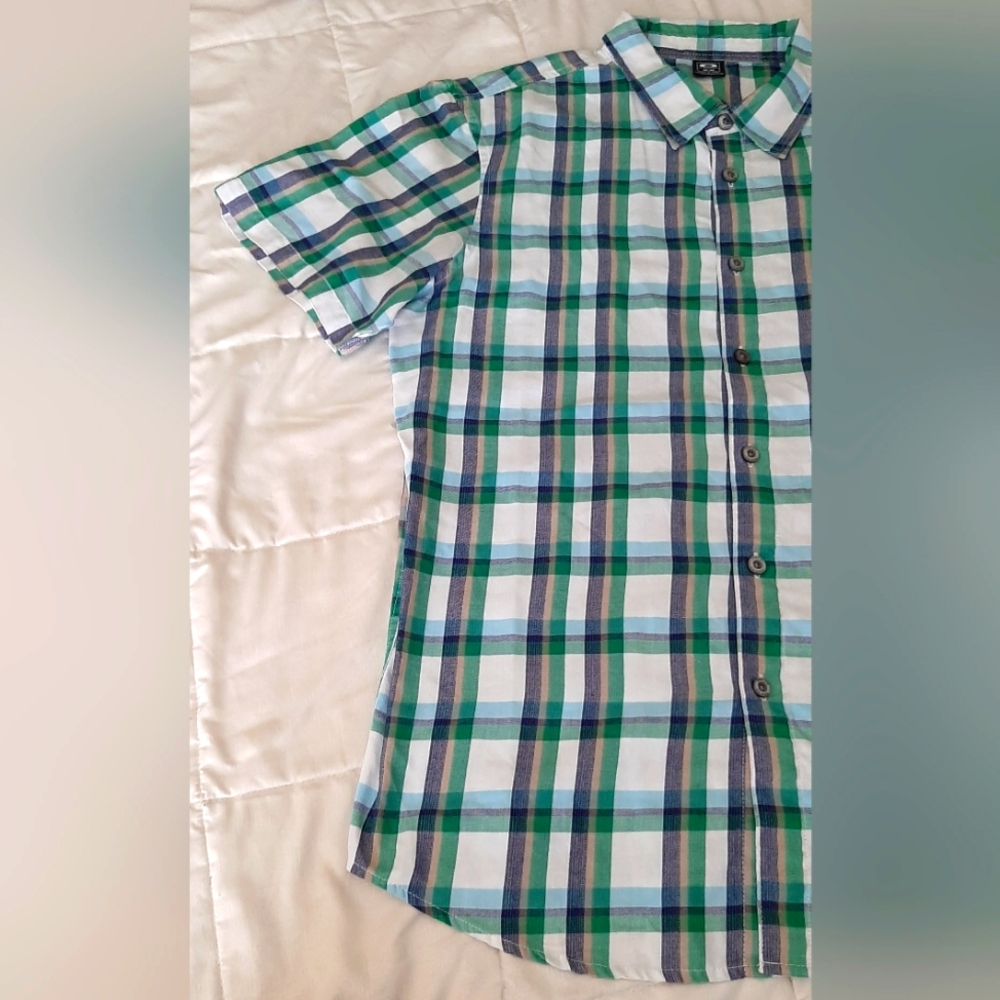 Oakley Button Up - Picture 6 of 15